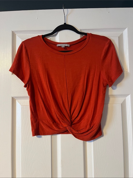 gaze Tops - gaze Twist-Knot Crop Top in Burnt Orange